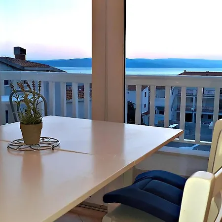 Mit Terrasse Und Herrlichem Ausblick In Strandnaehe Apartment *