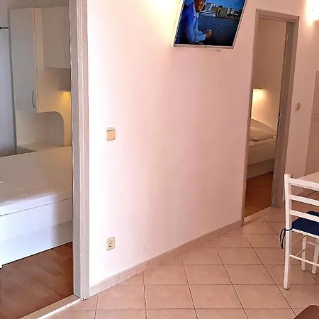 Mit Terrasse Und Herrlichem Ausblick In Strandnaehe Apartment *